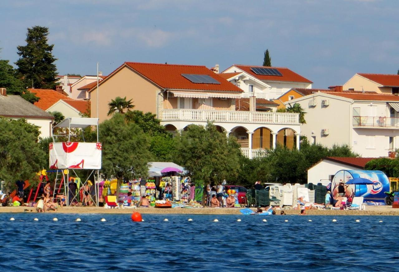 Beach Apartment Roza Biograd Oneroom - Premium Location Біоград-на-Мору Екстер'єр фото